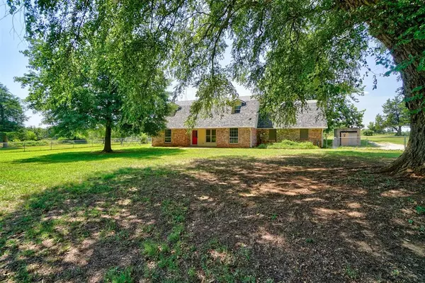 33505 Lake Road, Shawnee, OK 74801