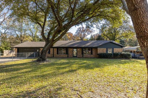 706 Lance Road, Quitman, TX 75783