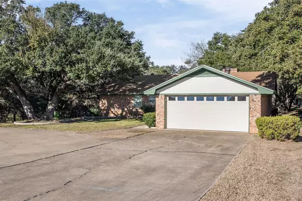 Weatherford, TX 76085,313 De La Cruz Street