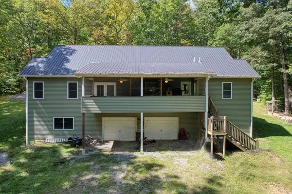 Hayesville, NC 28904,215 Rhodemont Trail