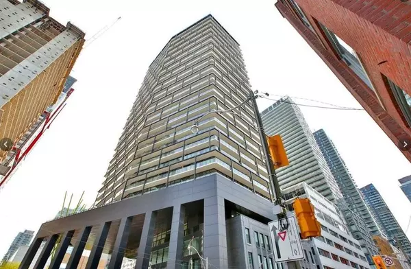 125 Peter ST #2501, Toronto C01, ON M5V 0M2