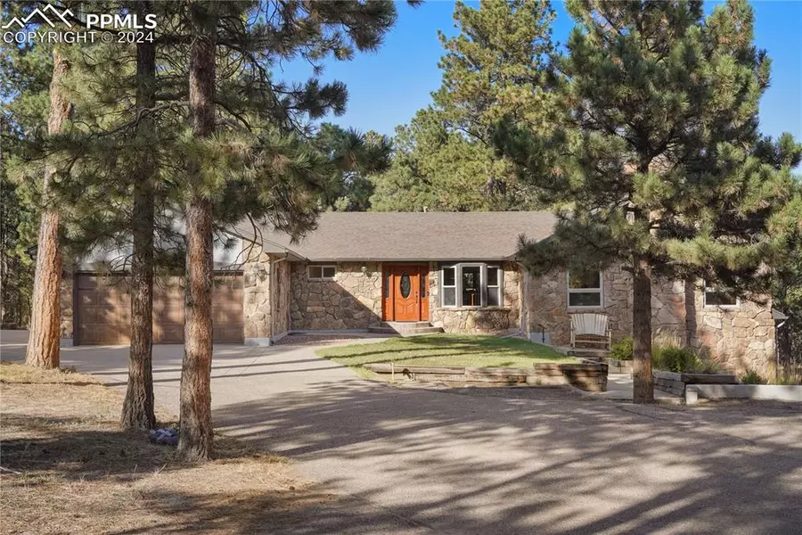 9450 Morgan RD, Colorado Springs, CO 80908