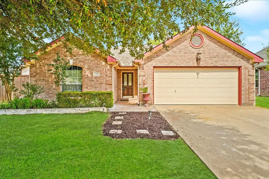 207 Millstone Drive, Wylie, TX 75098