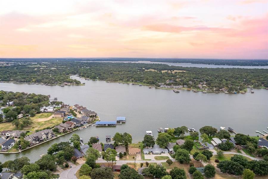 154 Memorial Drive, Gun Barrel City, TX 75156