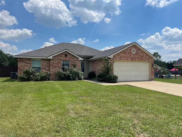 105 Lemley Drive,  Heath,  TX 75032