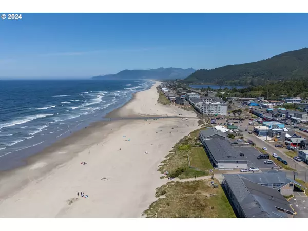 Rockaway Beach, OR 97136,137 S PACIFIC ST #13