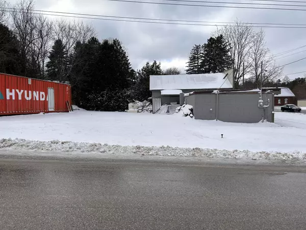 Penetanguishene, ON L9M 1P8,156 ROBERT ST