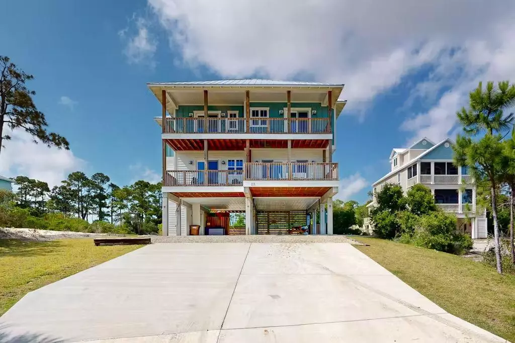 Cape San Blas, FL 32456,113 W Seascape Dr