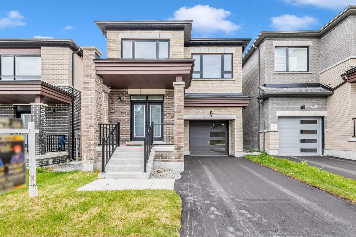 Oshawa, ON L1H 8L7,1308 Klondike DR