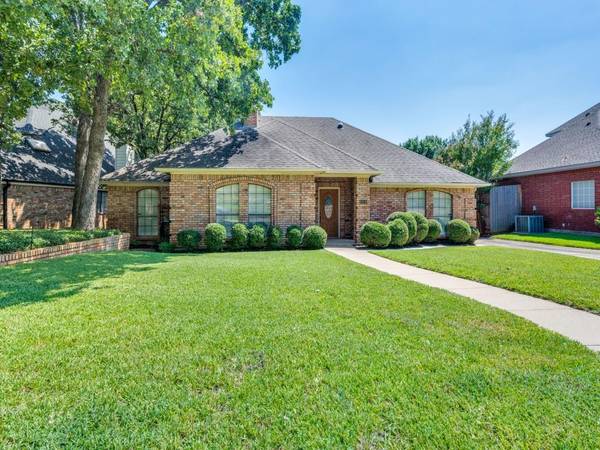 6606 Capitol Hill Drive, Arlington, TX 76017