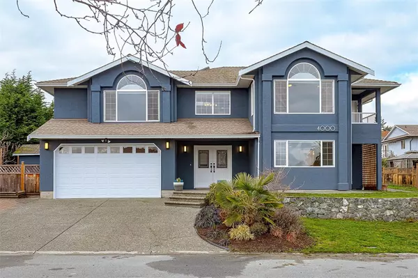 4000 Santa Rosa Pl, Saanich, BC V8Z 7K9