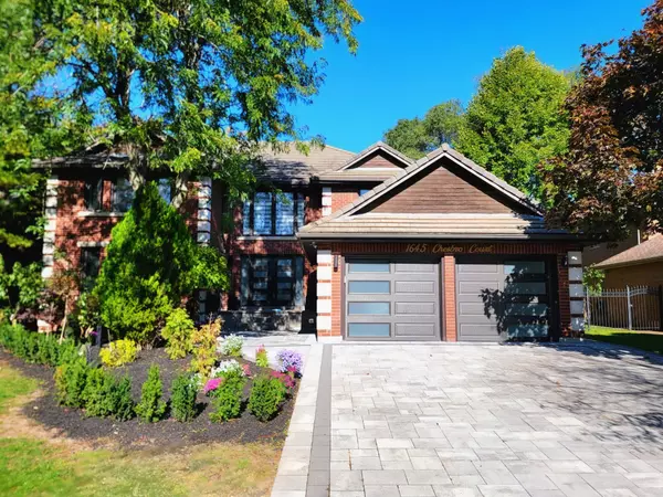 Mississauga, ON L5H 4H5,1645 Chesbro CT