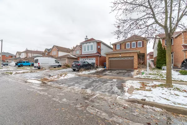 Brampton, ON L6Y 4R5,108 Beaconsfield AVE