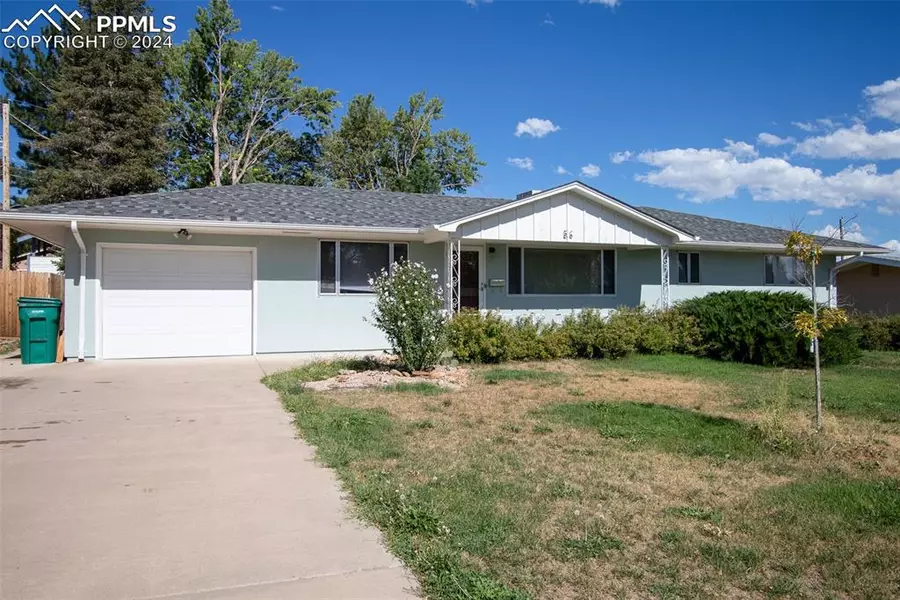 56 Macalester RD, Pueblo, CO 81001