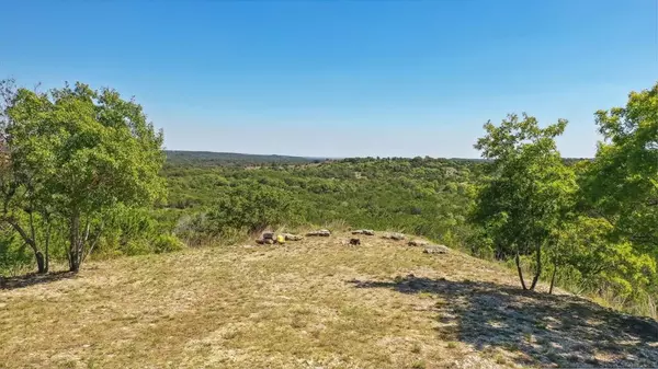 1212 Private Road 868, Bluff Dale, TX 76433