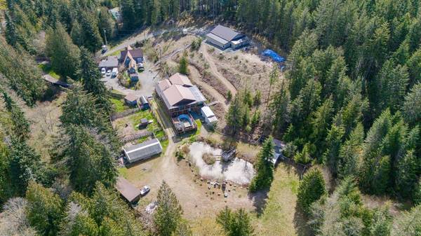 5720 Cowichan Lake Rd, Duncan, BC V9L 6H7