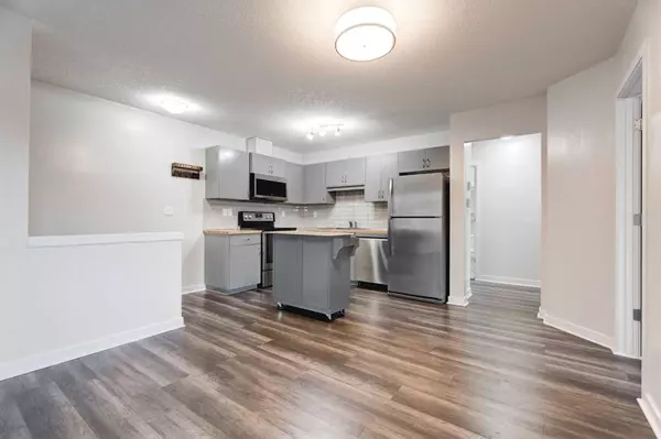 Calgary, AB T3R 0R6,250 Sage Valley RD NW #1407