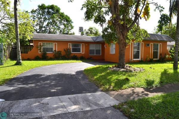 4380 NW 32nd Ct, Lauderdale Lakes, FL 33319