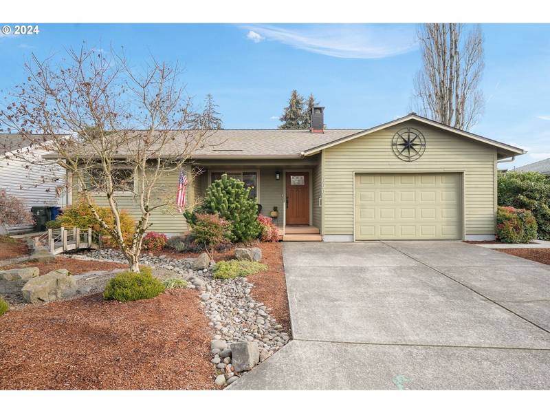 690 OREGON WAY, Woodburn, OR 97071