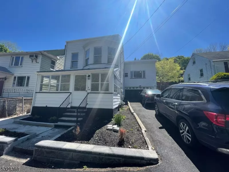 137 New St, Paterson City, NJ 07501