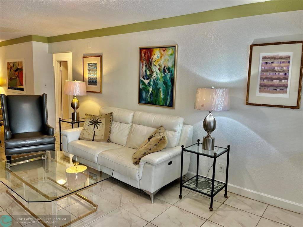 Wilton Manors, FL 33334,2607 NE 8th Ave  #41