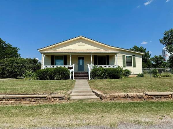 326 N Bryan Avenue,  Mangum,  OK 73554