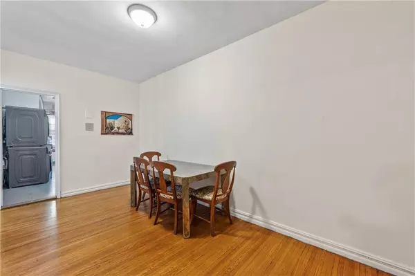 Brooklyn, NY 11230,1500 Ocean Pkwy #1L