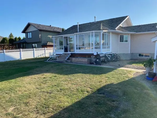 Camrose, AB T4V 4L3,11 parkview estates EST