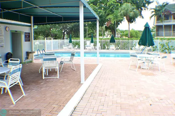 Tamarac, FL 33321,9070 Lime Bay Blvd  #105