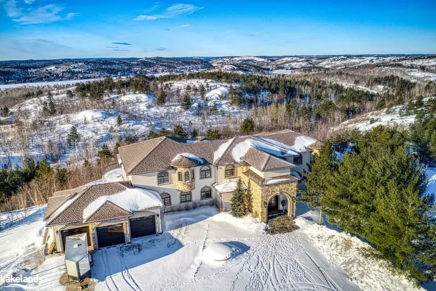 3521 LONG LAKE RD, Greater Sudbury, ON P3G 1N1