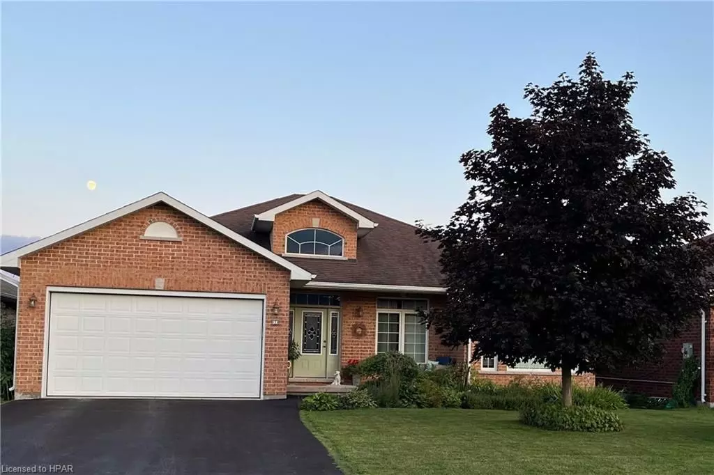 Greater Napanee, ON K7R 3L1,5 ASHWOOD CRES