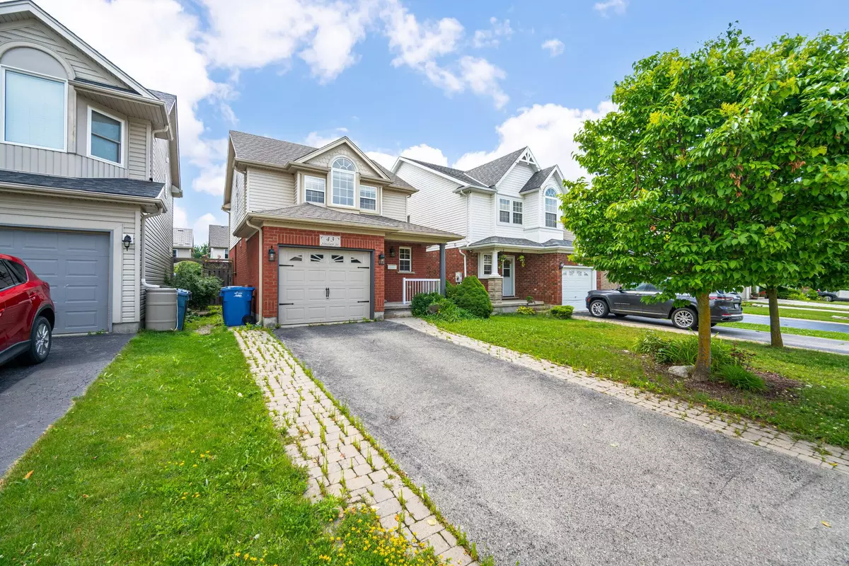 Guelph, ON N1L 1R7,43 Sinclair ST