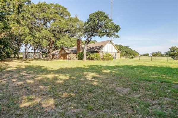 Springtown, TX 76082,451 Willow Creek Lane