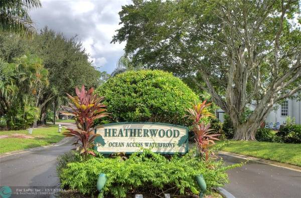 Boca Raton, FL 33486,5064 Heatherhill Lane  #7