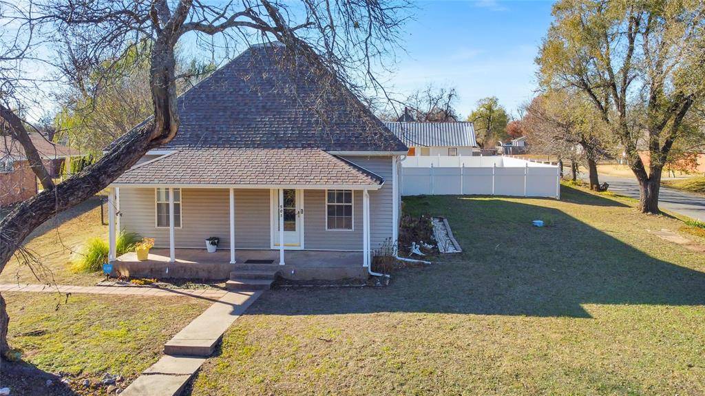 501 SW 2nd Street, Tuttle, OK 73089