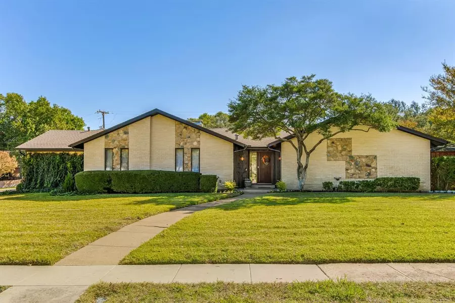 2216 Custer Parkway, Richardson, TX 75080