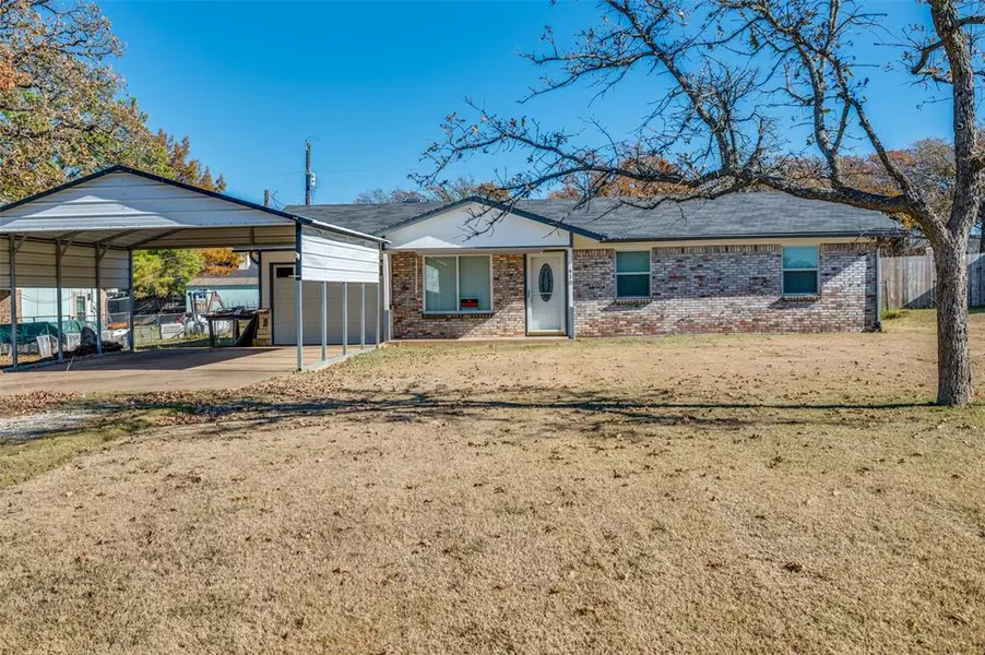 410 Hickorywood Street, Azle, TX 76020