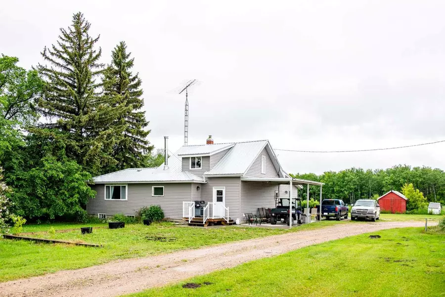 440004 Rge Rd 30, Rural Wainwright No. 61 M.d. Of, AB T0B 0V0