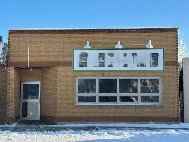 214 Centre ST, Hanna, AB T0J1P0