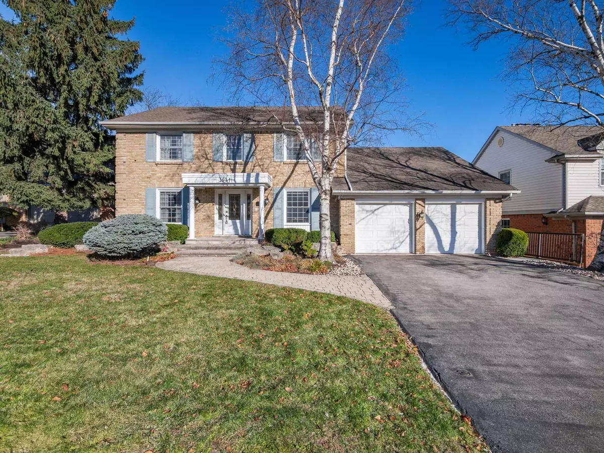 Burlington, ON L7P 3H9,1941 Edenvale CRES