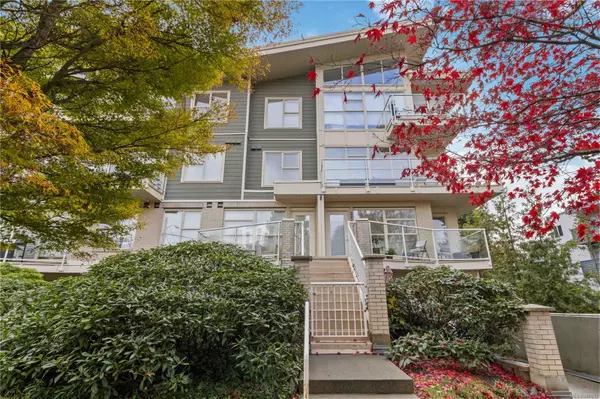 Victoria, BC V8V 3N1,1155 YATES St #203