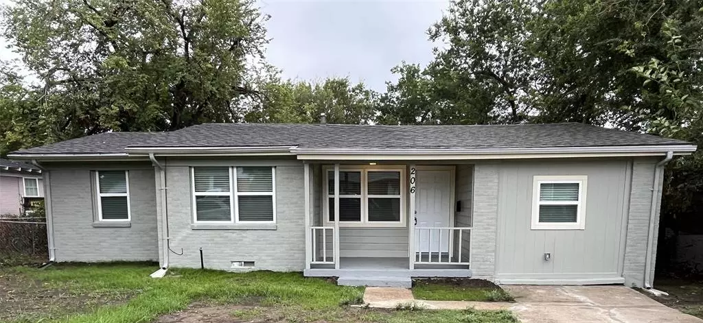 206 Pecos Street, Garland, TX 75041