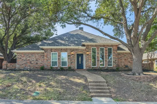 2110 Nob Hill, Carrollton, TX 75006