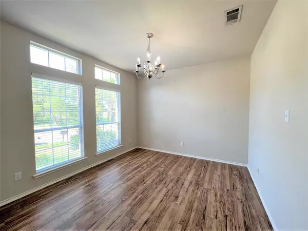 Fort Worth, TX 76179,6053 Beachview Lane