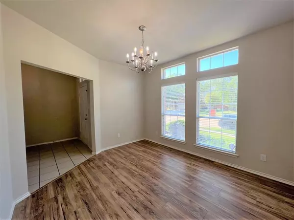 Fort Worth, TX 76179,6053 Beachview Lane