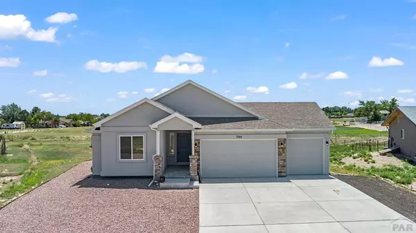 386 Larchmont Dr, Pueblo, CO 81007