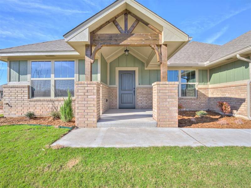 206 Camellia Circle, Noble, OK 73068