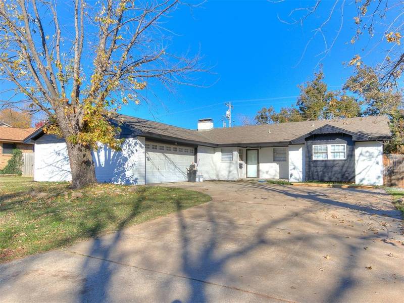 415 NE 20th Street, Moore, OK 73160