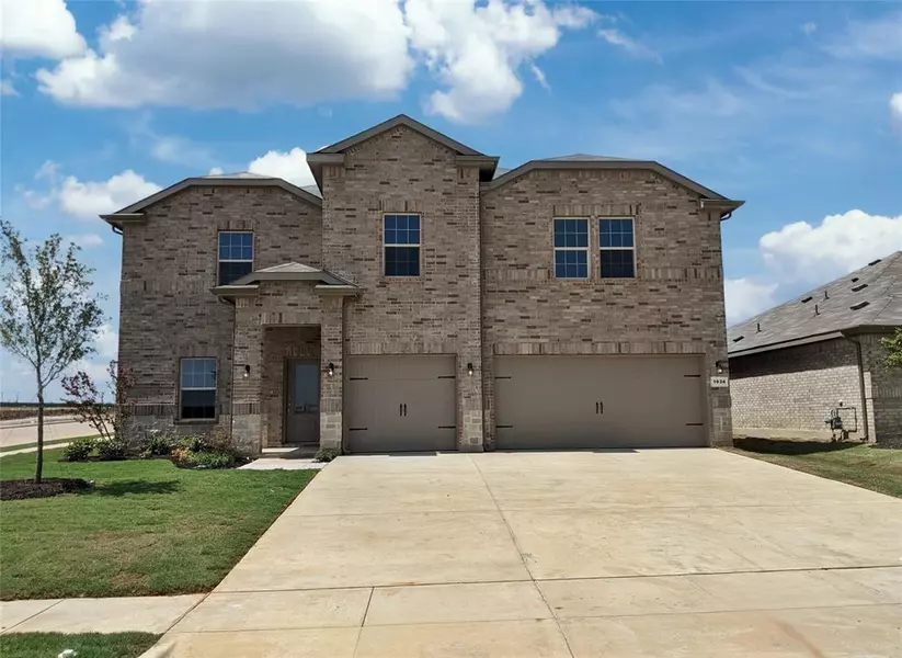 1934 COOKES Lane, Cleburne, TX 76033