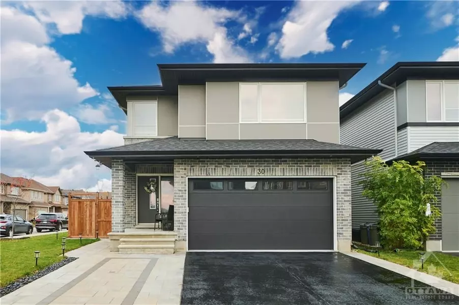 30 ARIDUS CRES, Stittsville - Munster - Richmond, ON K2S 2L4